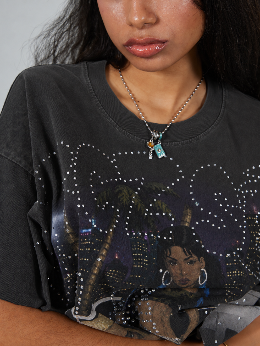 90s Aesthetic Street Girl Tee-666