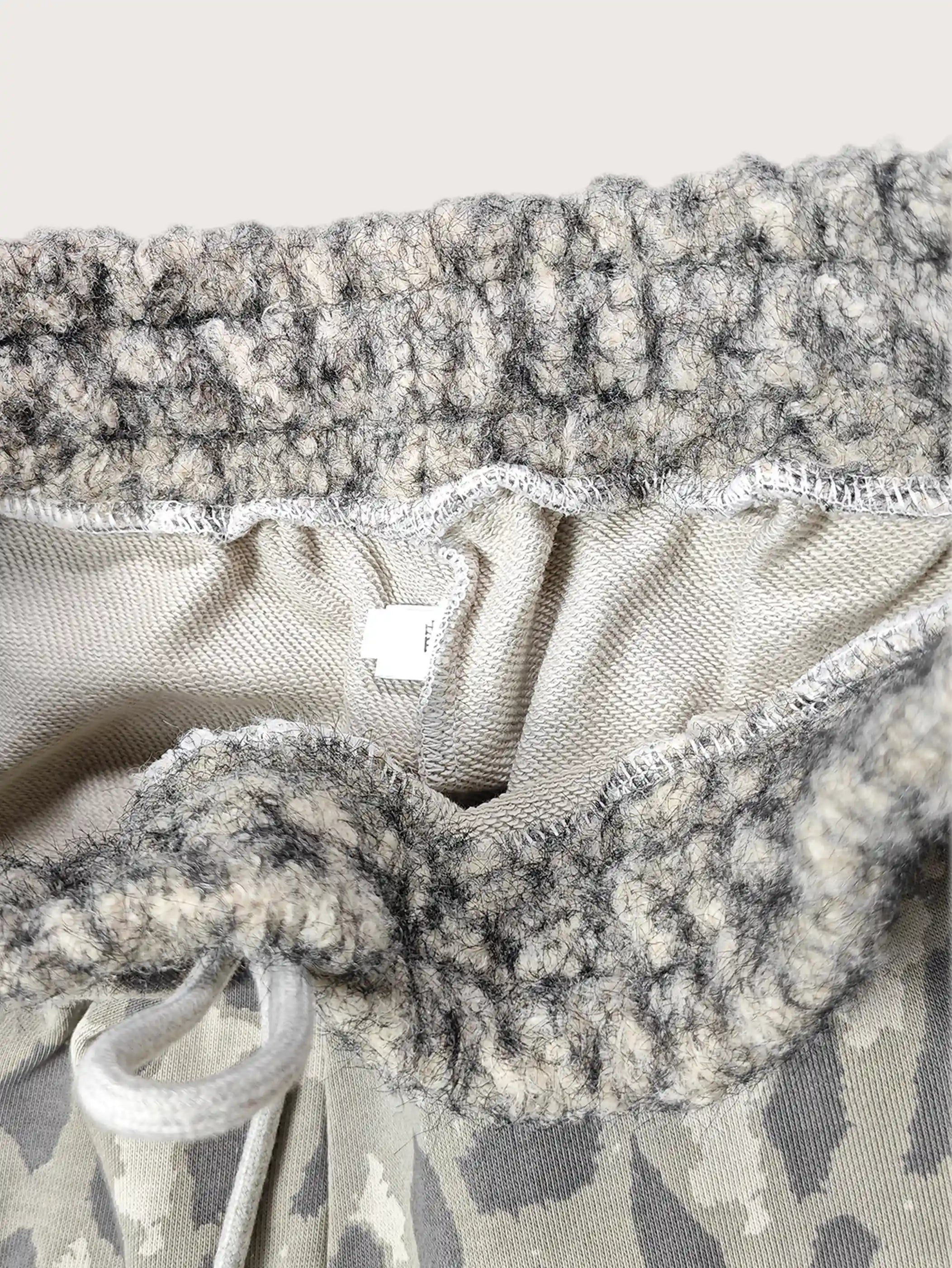 Frayed Leopard Print Jogger Pants- s943