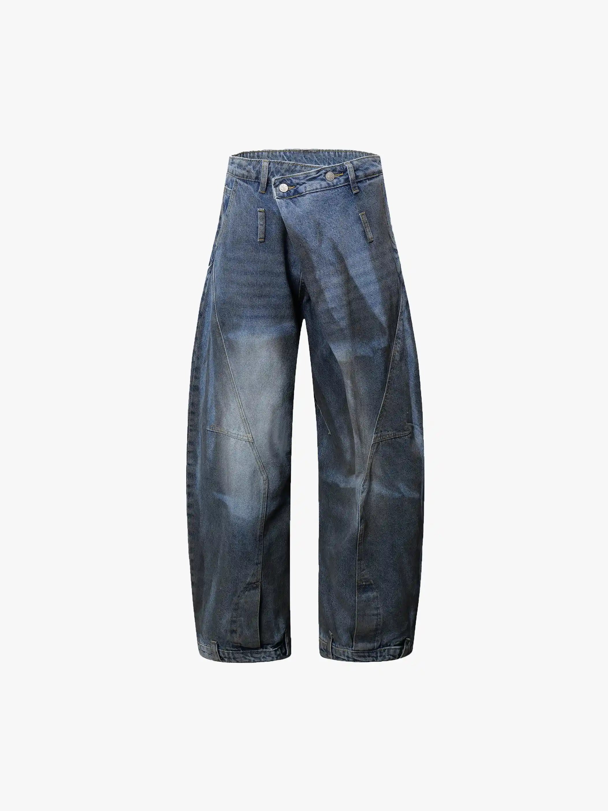 Pantalon cargo large en denim délavé avec décoloration artistique et détails de couture
