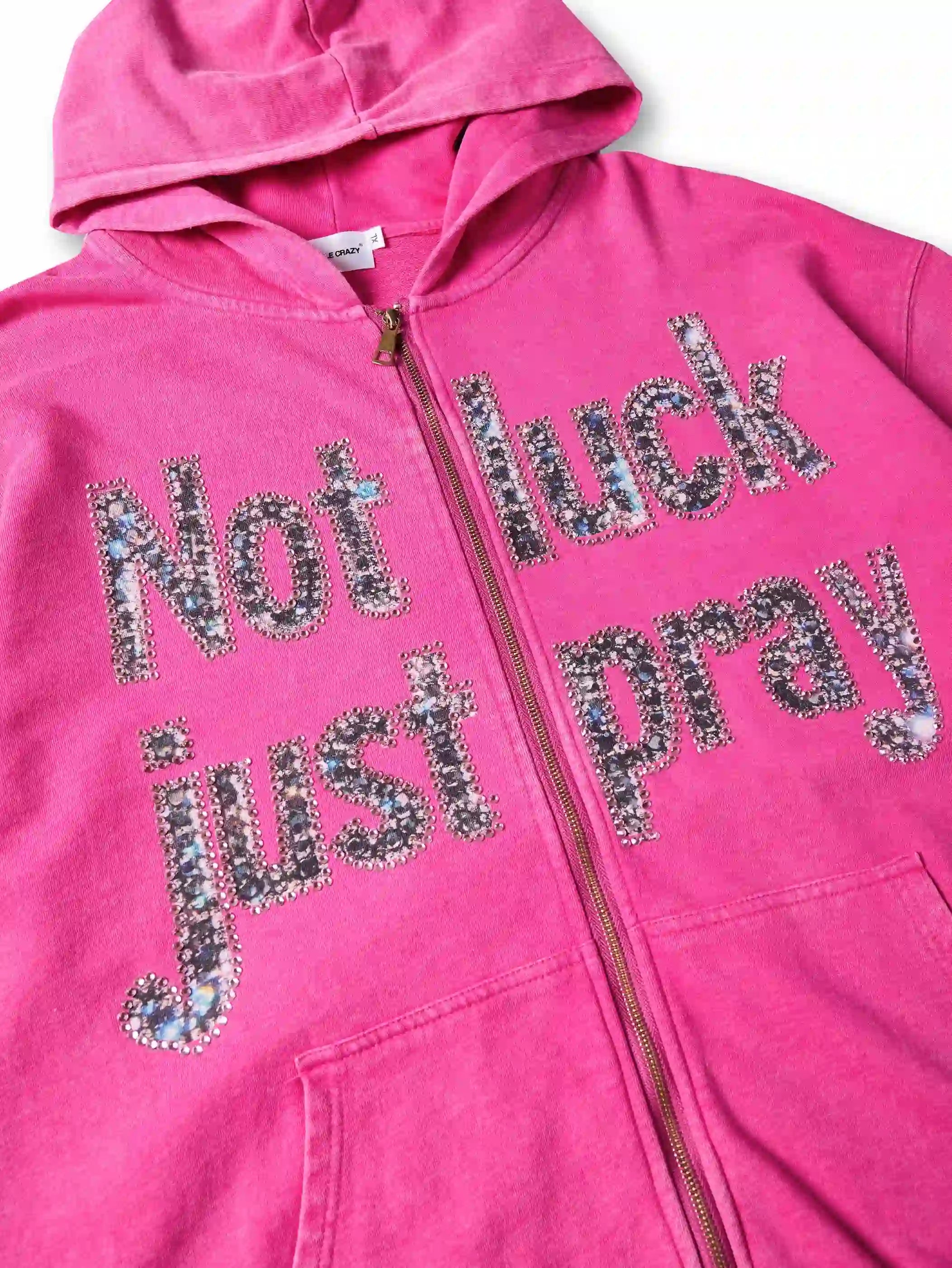 Sweat à capuche gris doublement fou avec texte « Not Luck Just Pray » en cristal