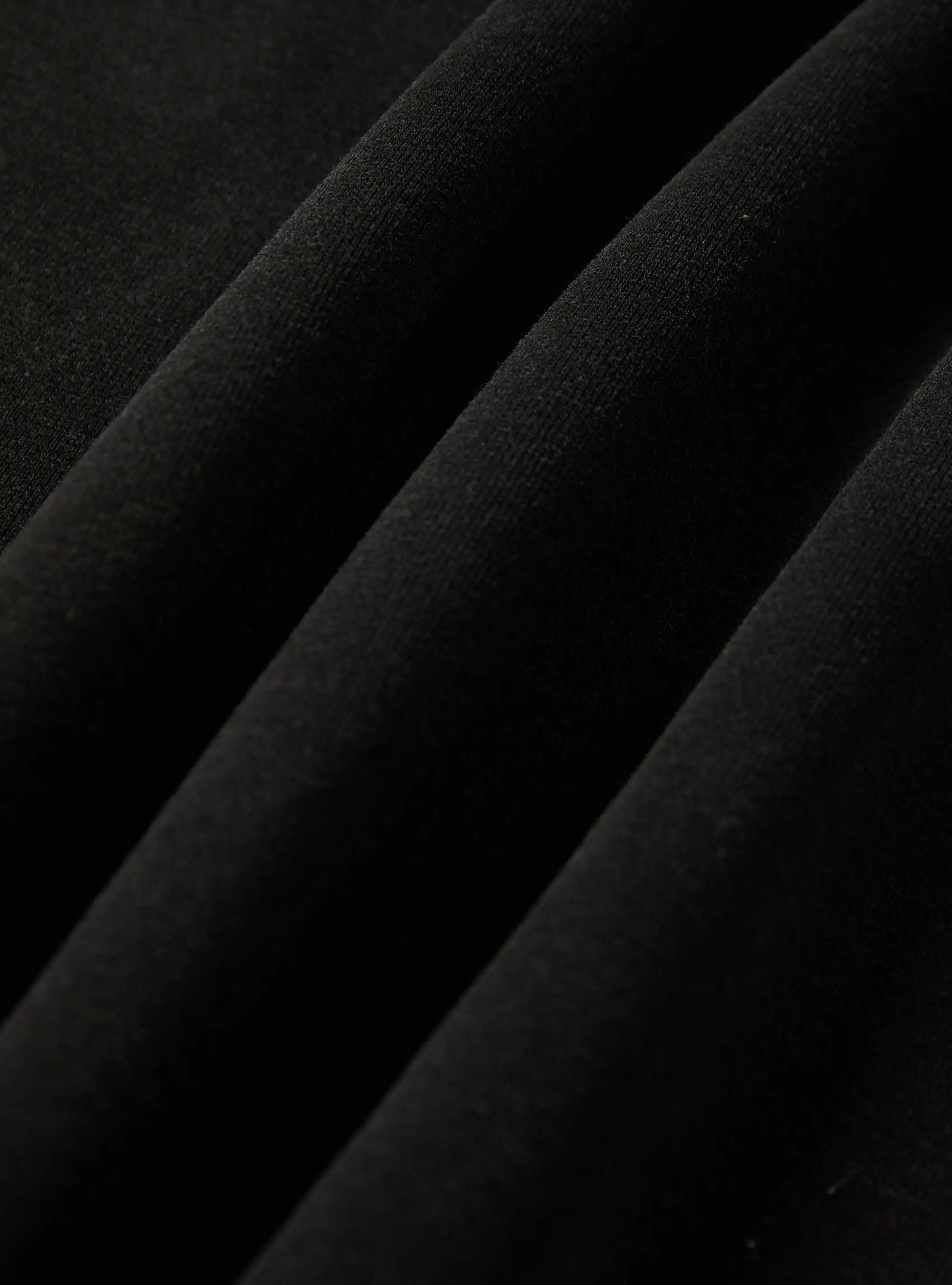 Boxy Relax Cracked Graphic Tee-431