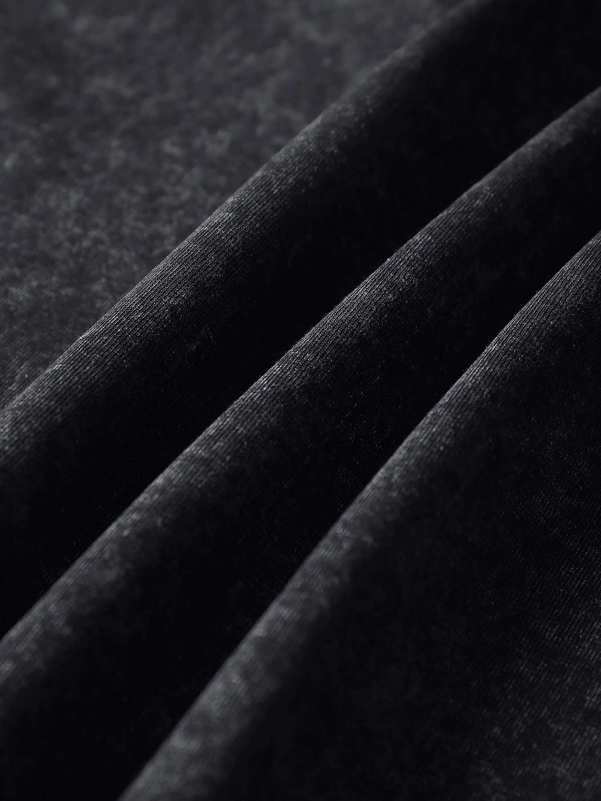 Trendy Studded Heart Devil Graphic T-Shirt-S140