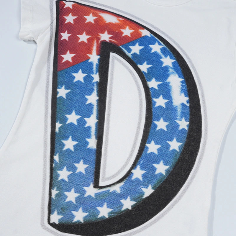 Camiseta Ajustada con Tipografía de Burbujas de Parodia-556