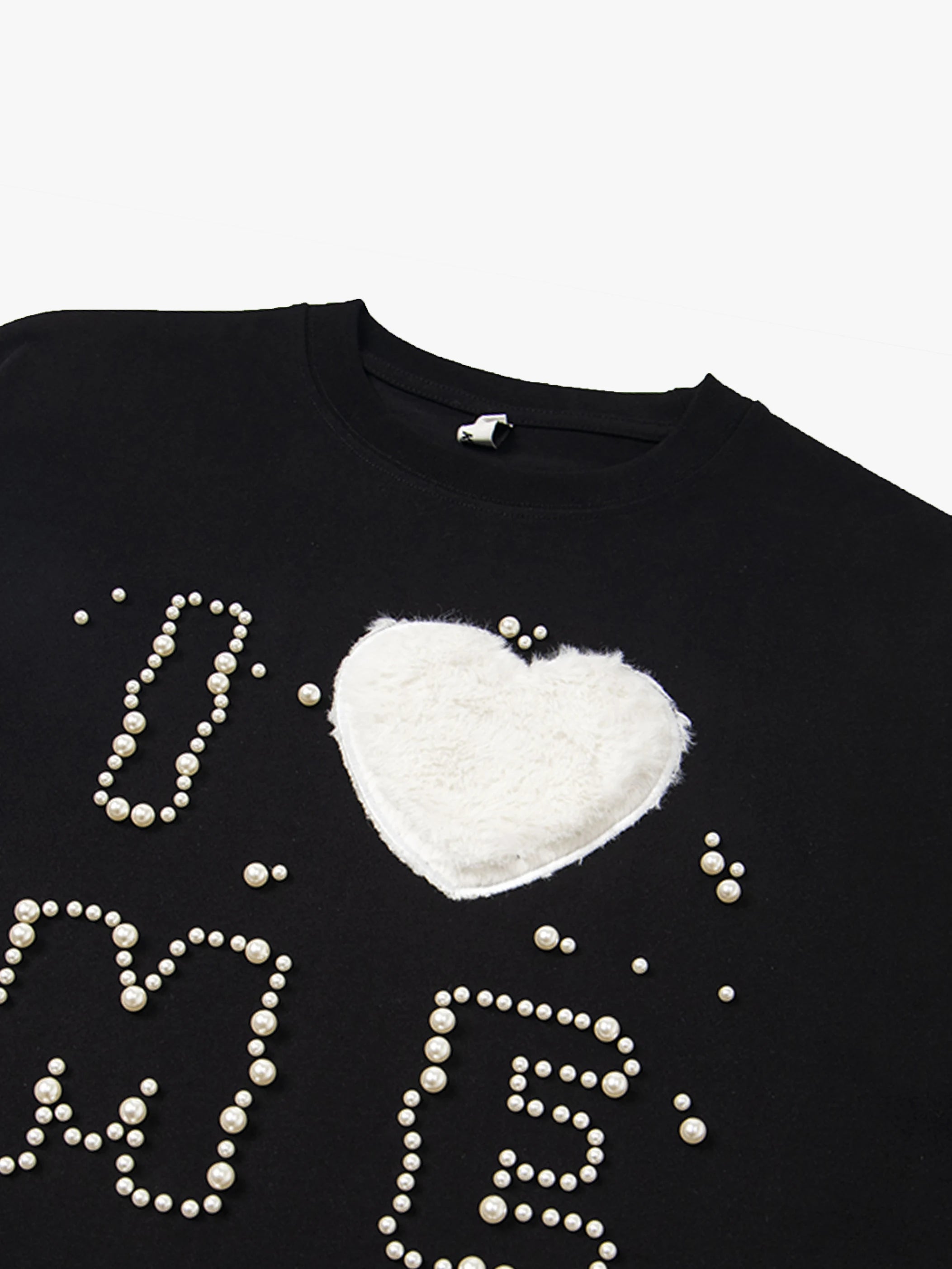 Fuzzy Heart Pearl Letter Y2K Graphic T-shirt-S1001