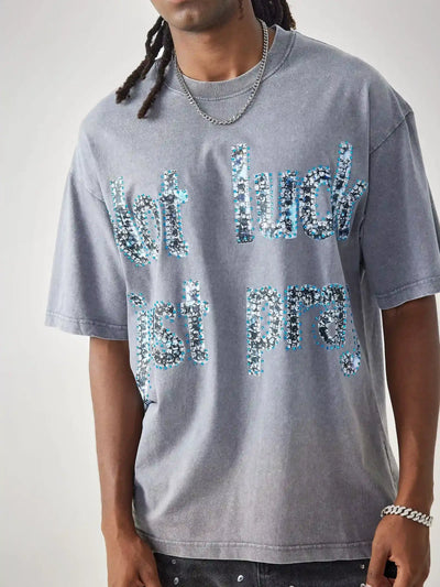 Camiseta con estampado de grafiti diamante brillante-069T