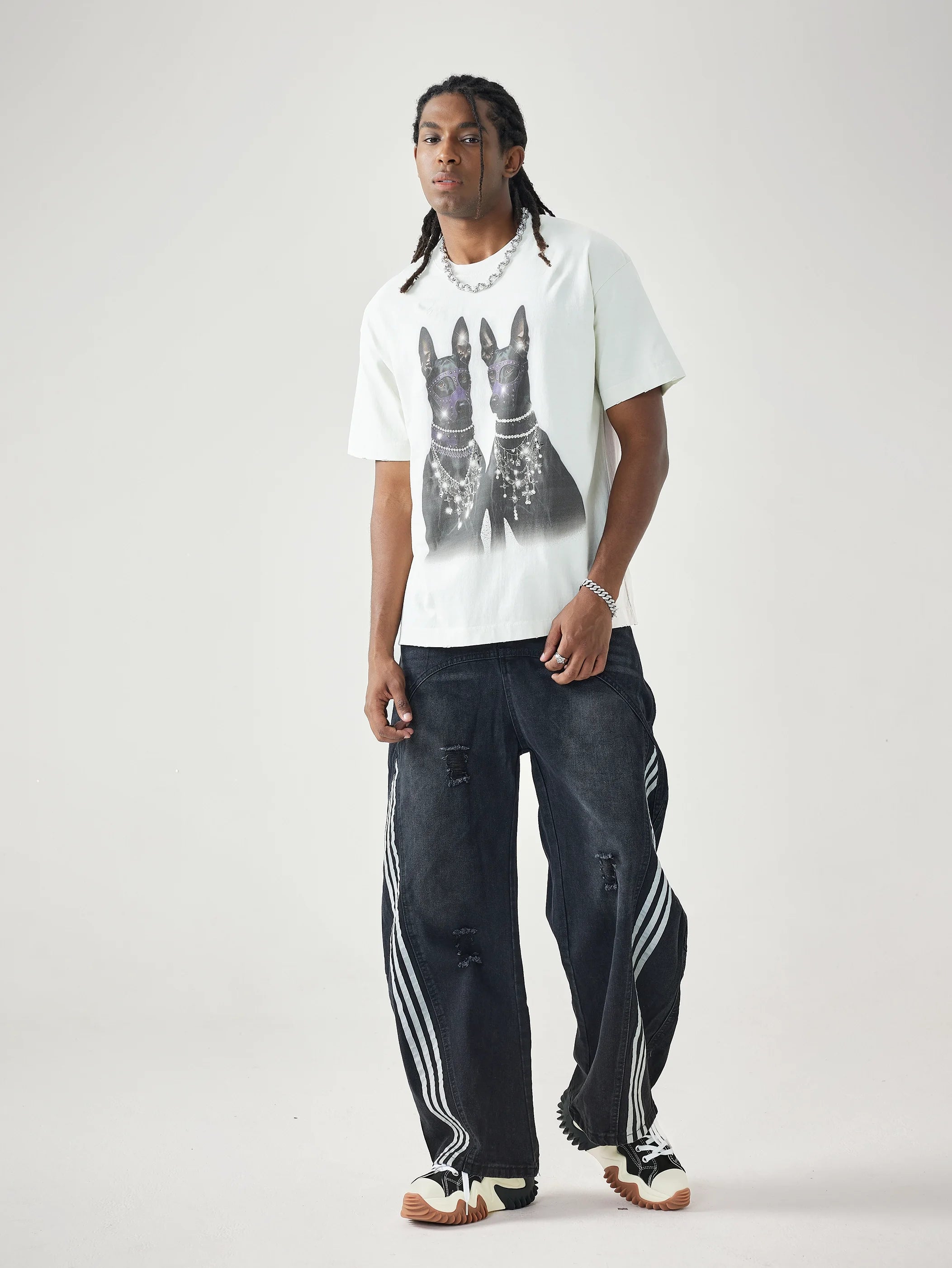 Obsidian Guardians Jewel Collar T-shirt-162