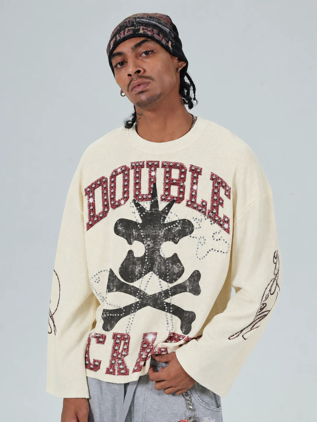 Manches longues motifs Crânes et tibias - Grunge sombre L/S-685