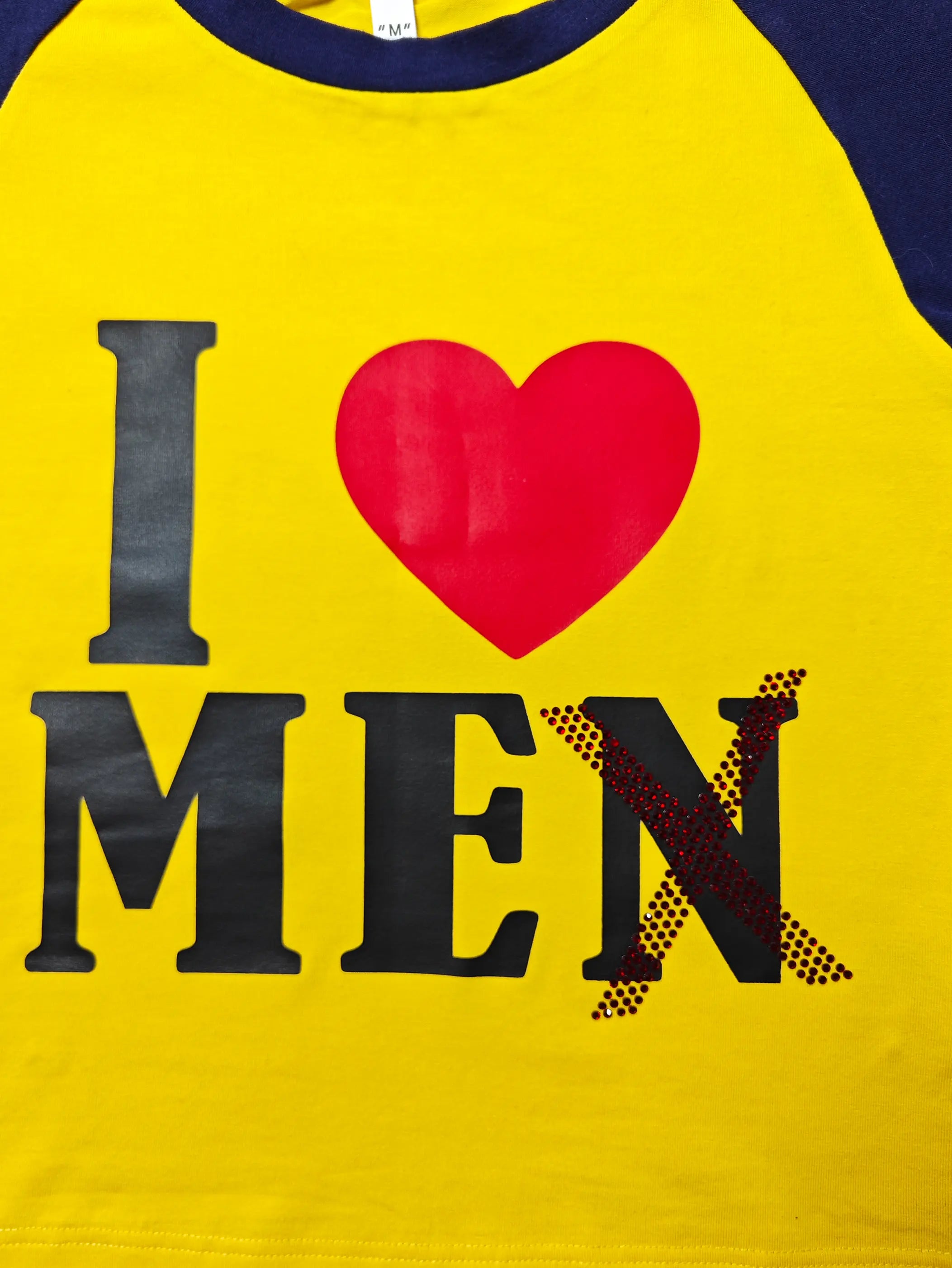 Fun and Energetic 'I Love Mex' Contrast T-Shirt -045