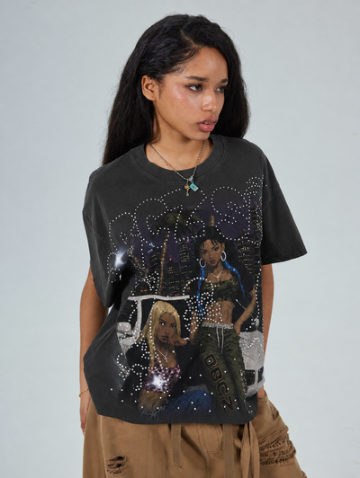 90s Aesthetic Street Girl Tee-666