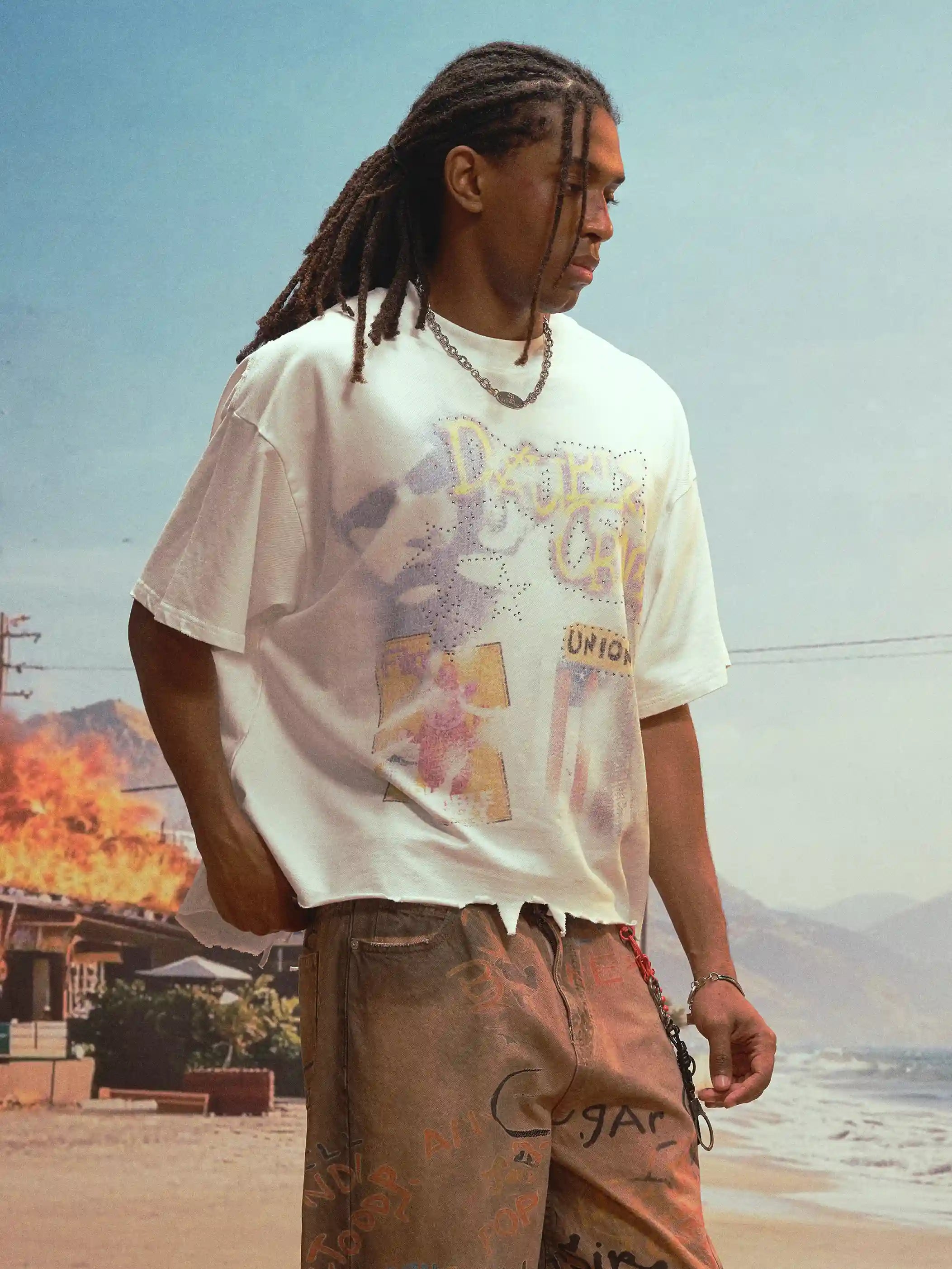 T-shirt avec ourlet déchiré rétro collage-471T