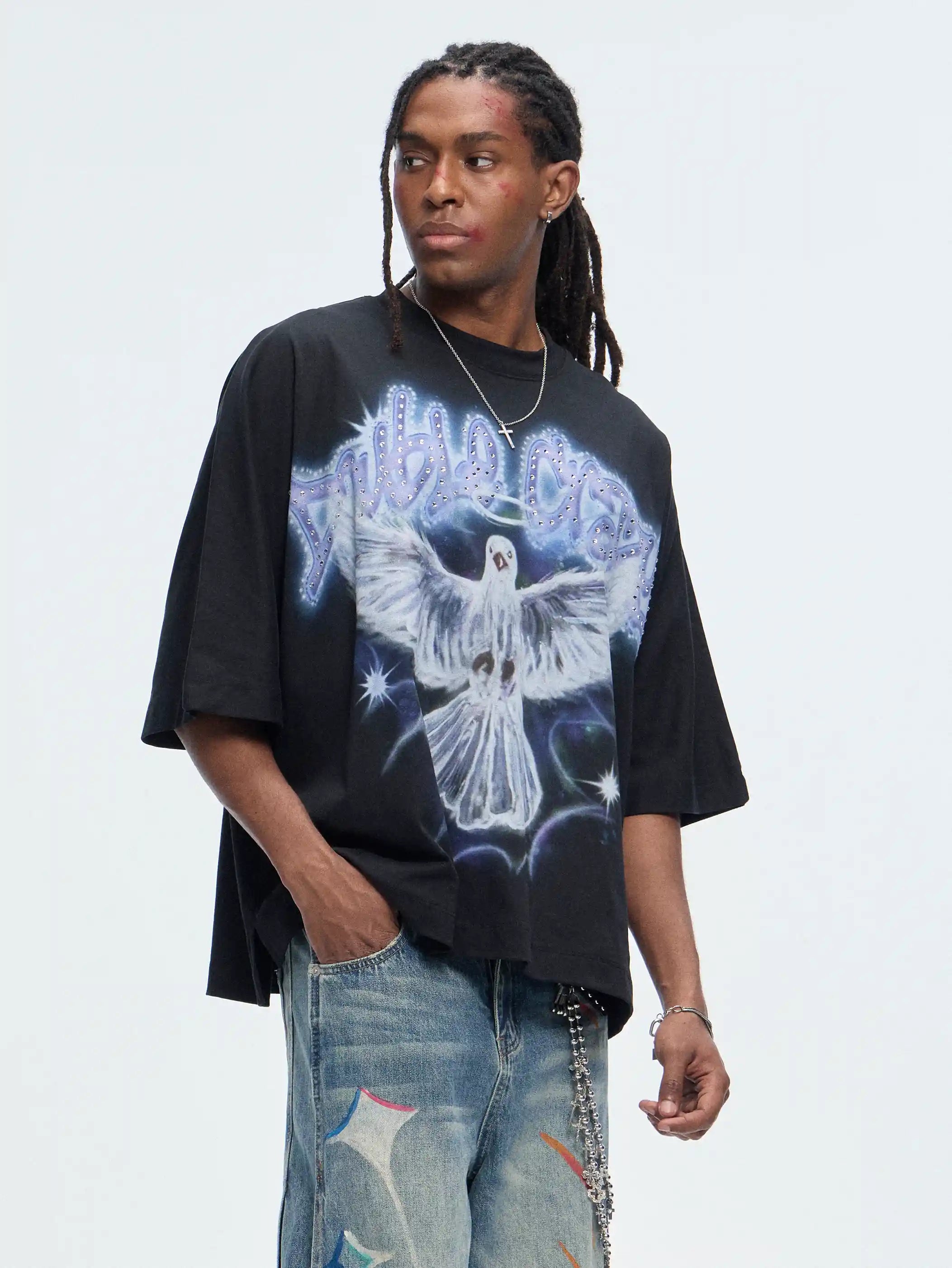 Camiseta de pedrería con aerógrafo de paloma-531