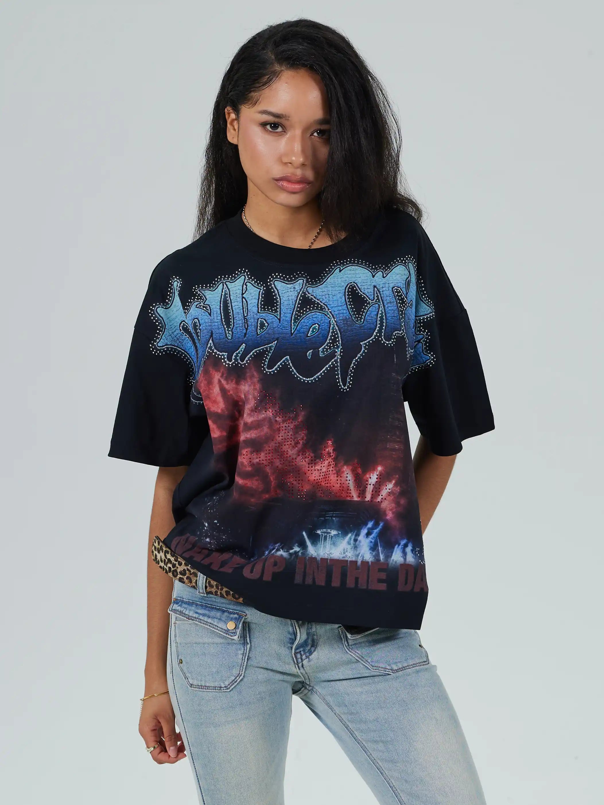 Camiseta Bling Concert con efecto desgastado-626
