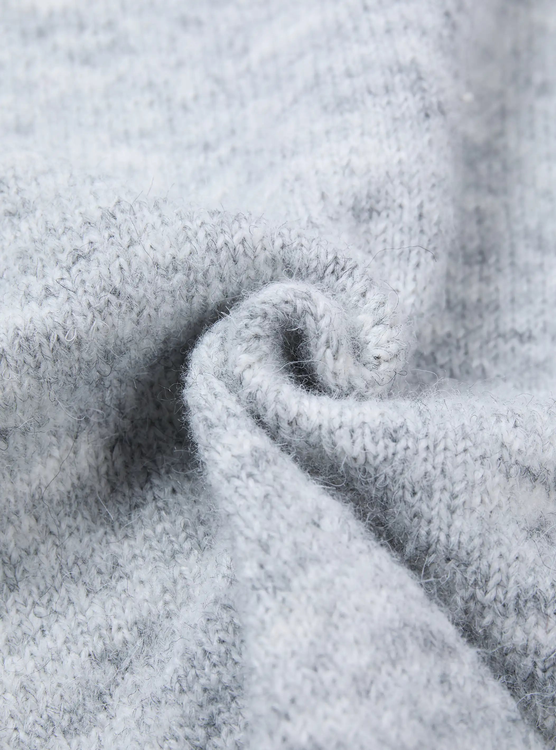 Halo Bloom sweater-393