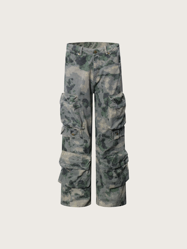 Multi-Pocket Camouflage Cargo Pants with Rugged Utility Design