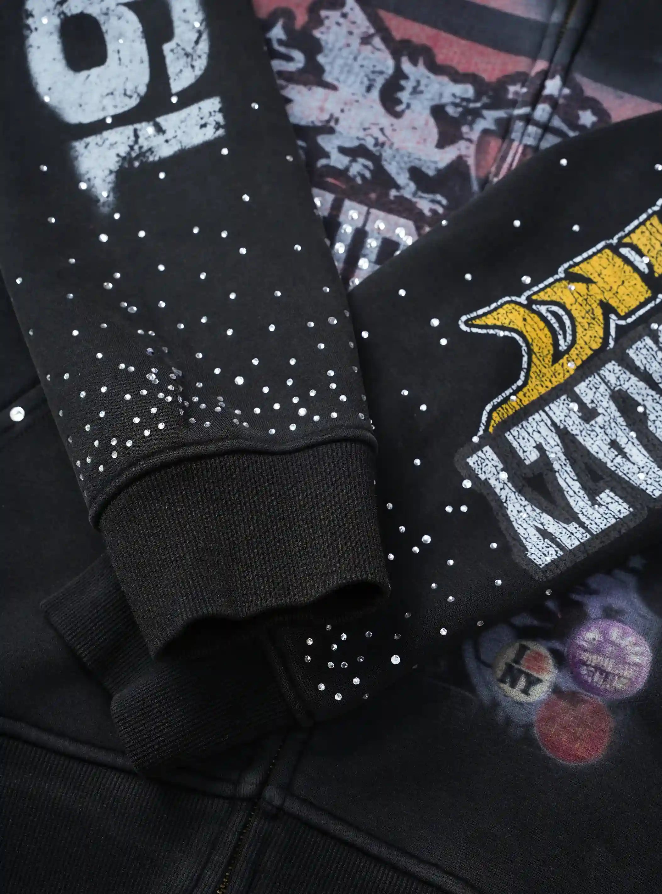 Glory Crest Hoodie-424