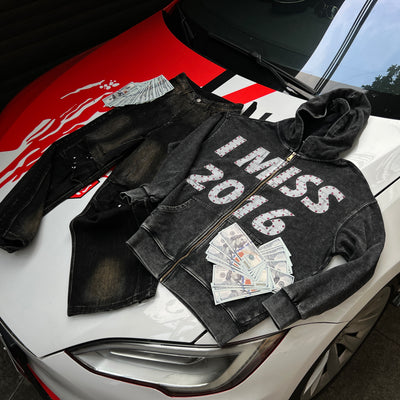 Nostalgic 2016 Zip-Up Hoodie - 103