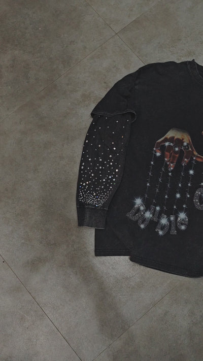 Hand Puppet Graphic Sweatshirt - 098