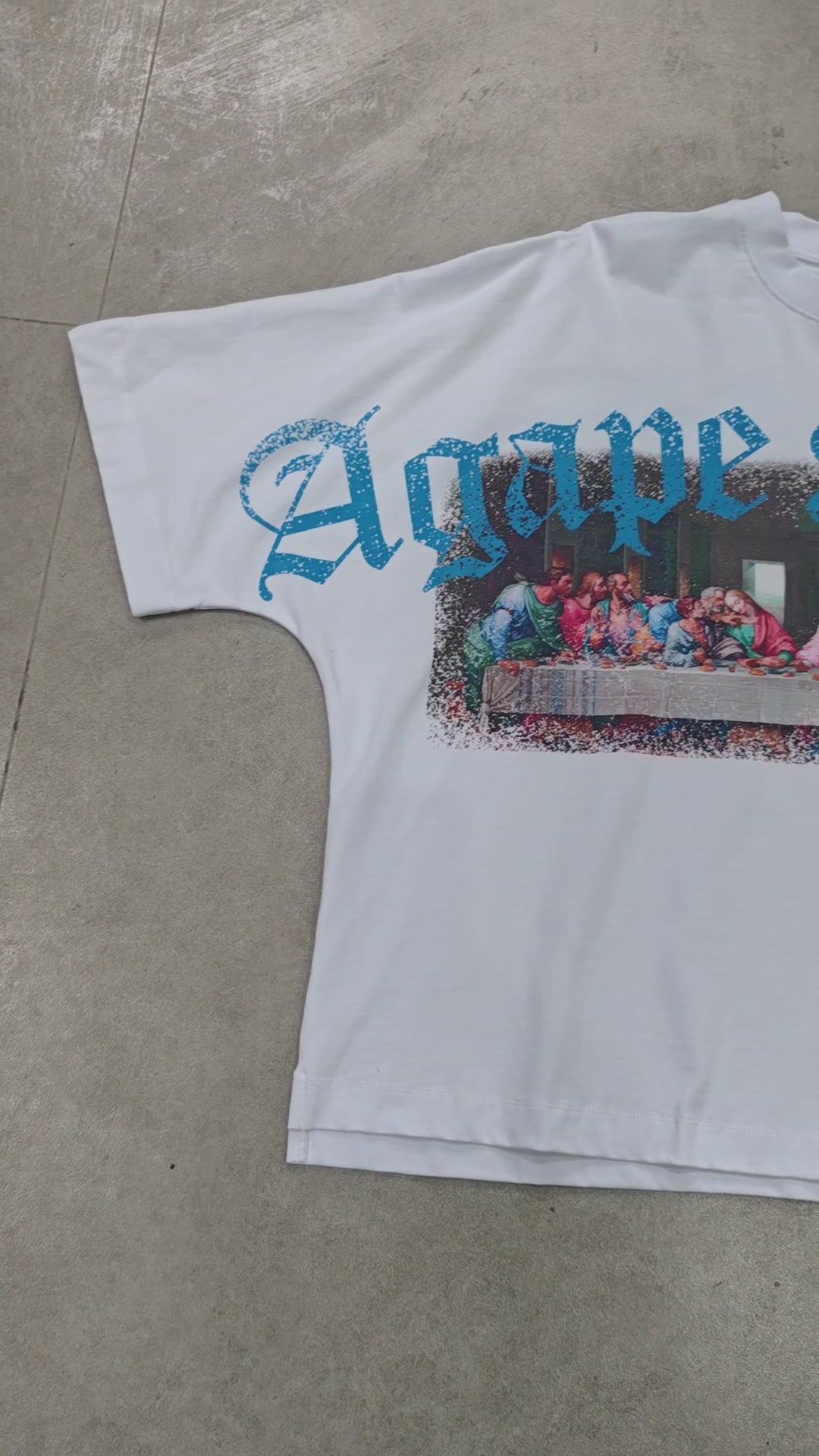 Charger la vidéo: Divine Supper T-shirt-259